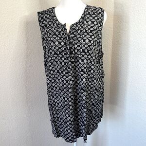 Women's Liz Claiborne Sleeveless Black and White Geometric Patterned Top ~ XL